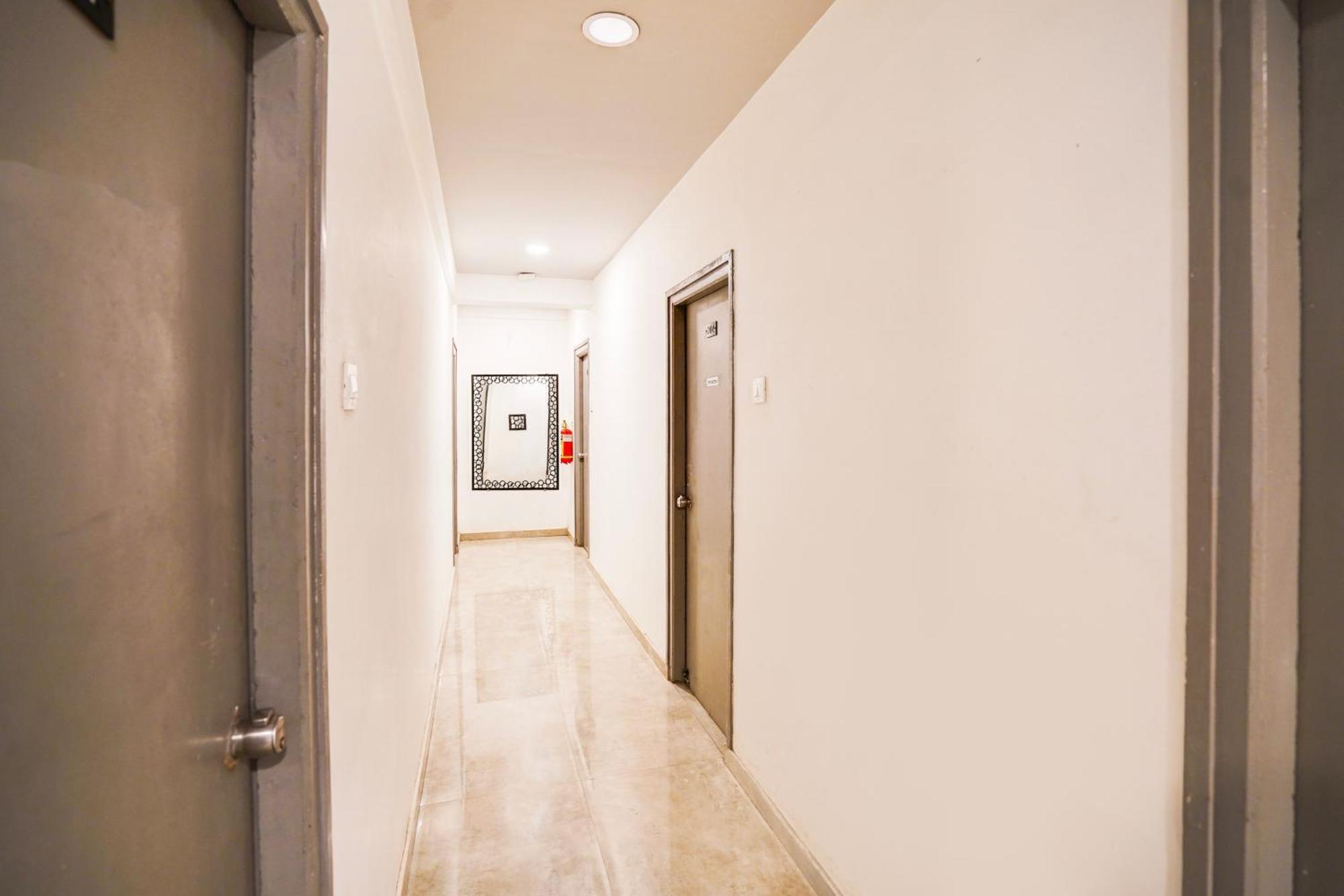 Super Hotel O Hingna Road Wanadongri Raipur  ภายนอก รูปภาพ
