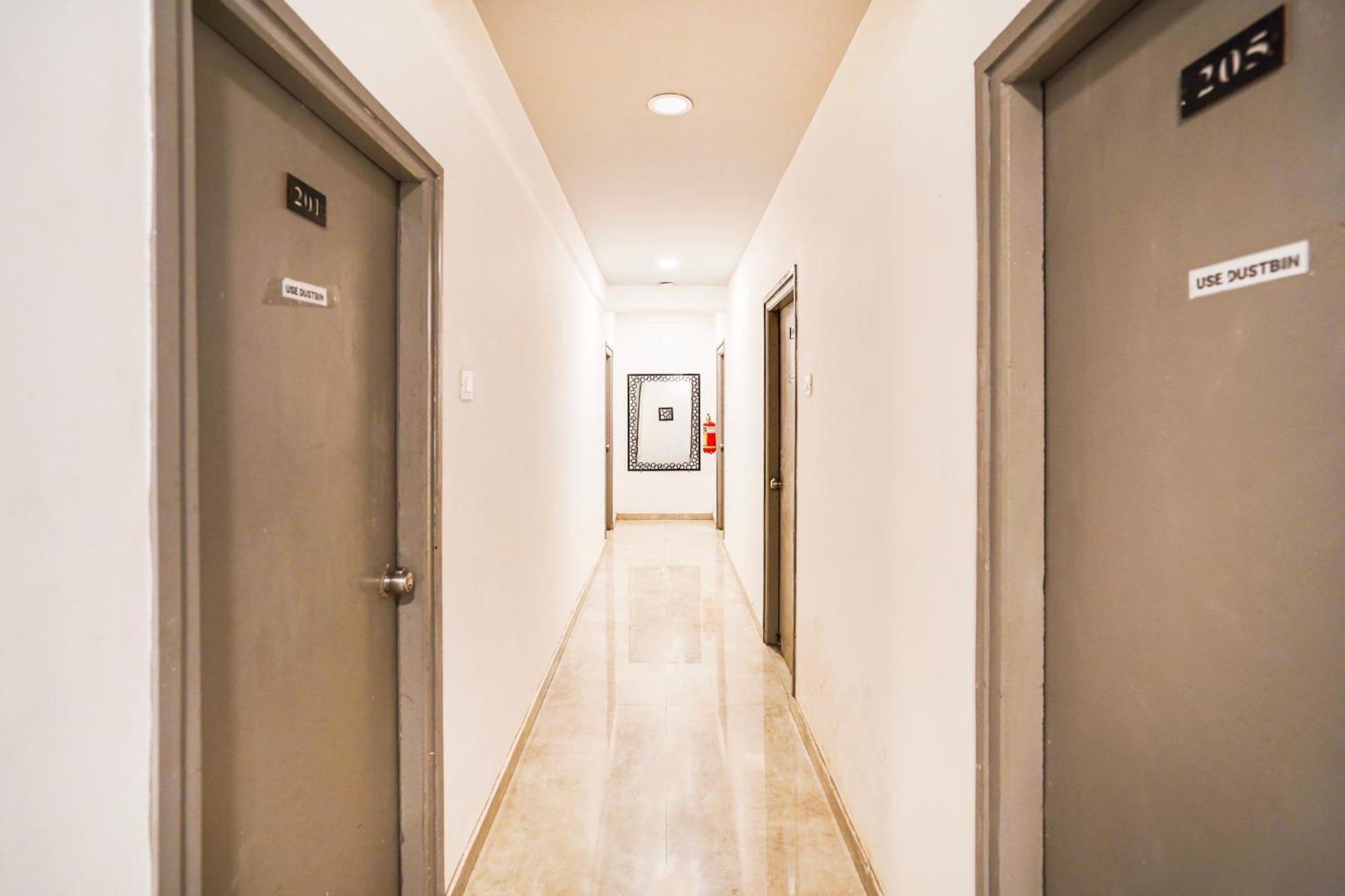 Super Hotel O Hingna Road Wanadongri Raipur  ภายนอก รูปภาพ